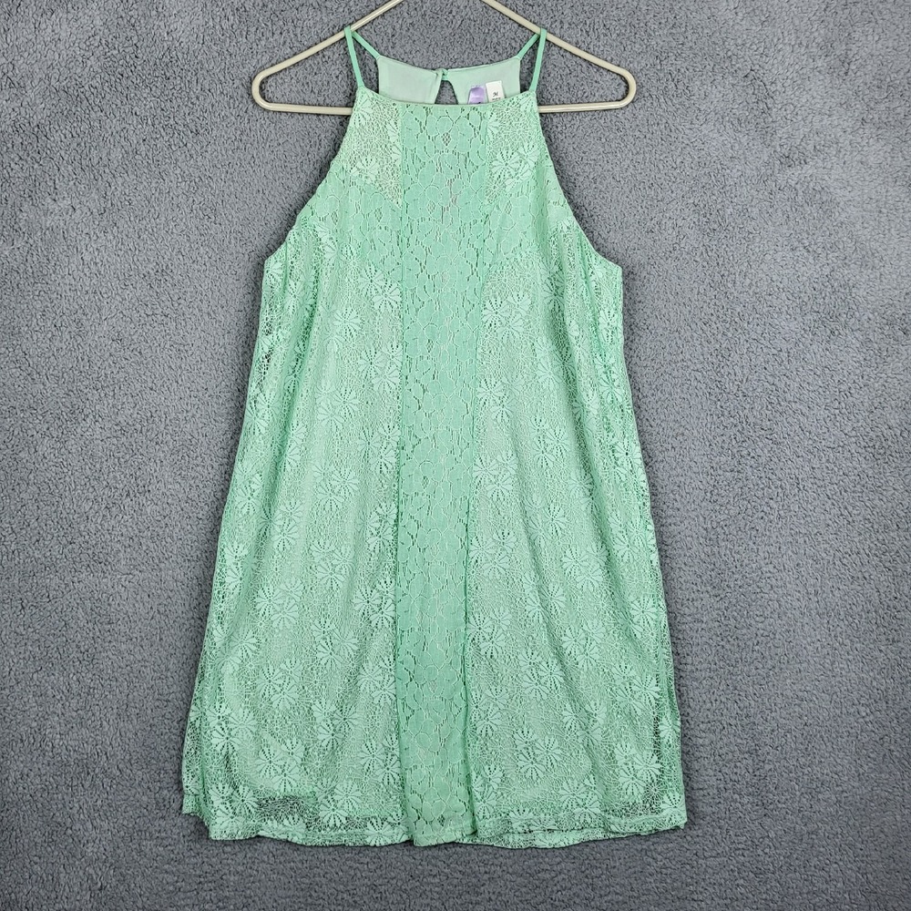 Francesca's Women's mint green lace lined dress Size M NEW